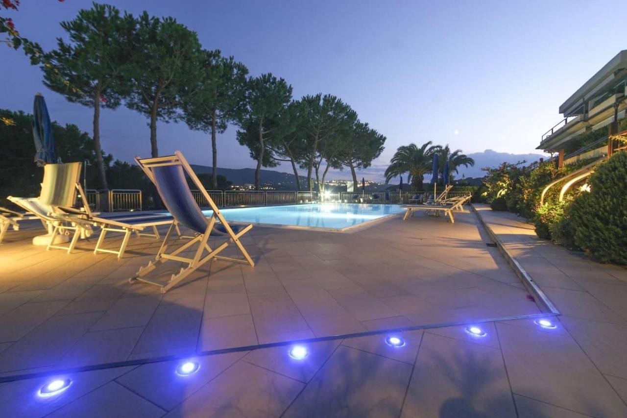 Il Porto Trilocale Nr.7 Porto Azzurro Exterior foto