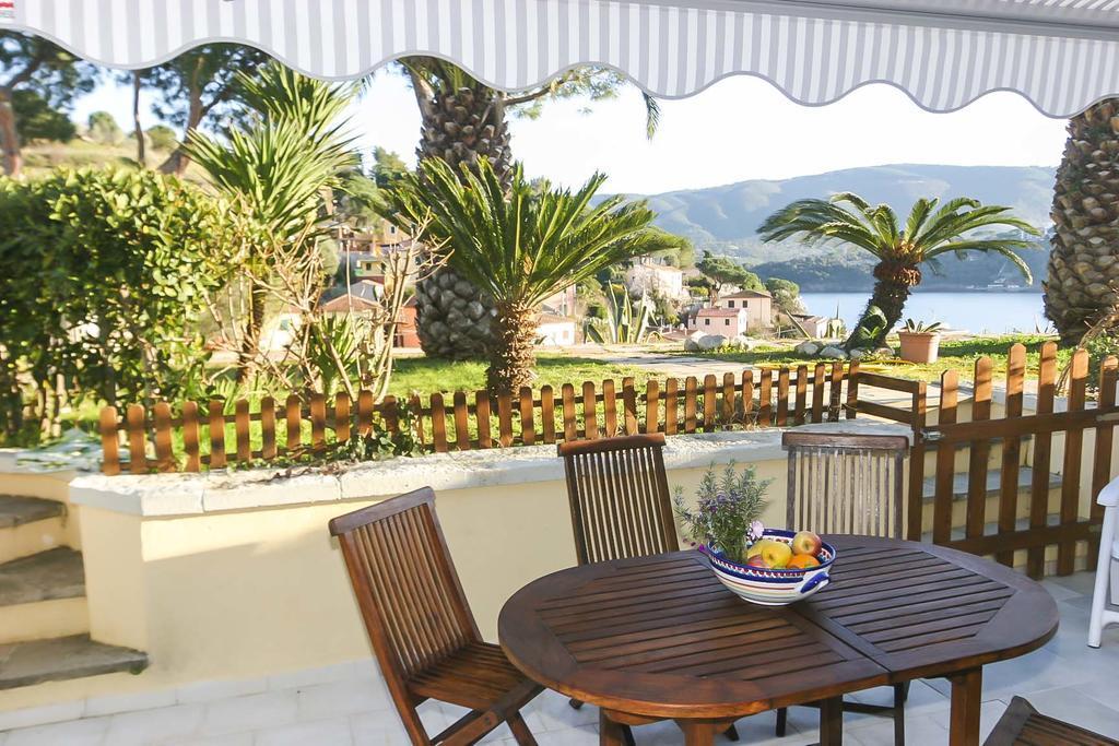 Il Porto Trilocale Nr.7 Porto Azzurro Exterior foto