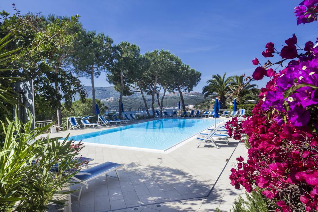 Il Porto Trilocale Nr.7 Porto Azzurro Exterior foto